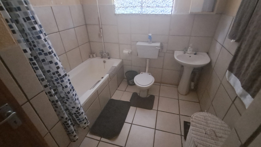 3 Bedroom Property for Sale in Tweespruit Free State